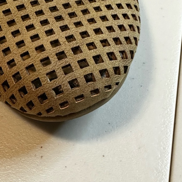 G H BASS & CO SHOES 9 1/2m - Picture 7 of 8